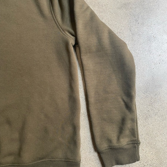 Eddie Bauer Men's Crewneck Sweater in Olive - Picture 3 of 5